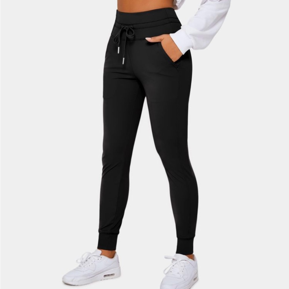 Halara high waist joggers